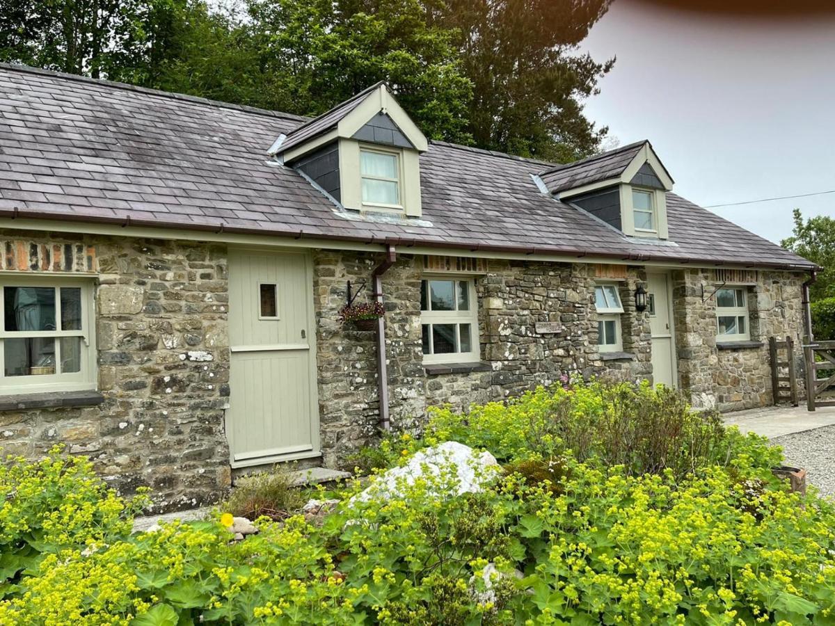 Вилла Crug Yr Eryr Isaf Llandysul Экстерьер фото