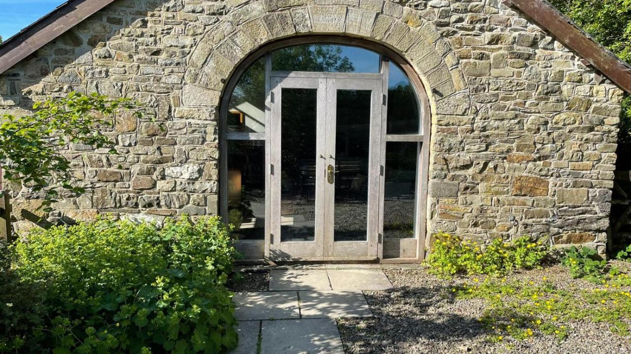 Вилла Crug Yr Eryr Isaf Llandysul Экстерьер фото