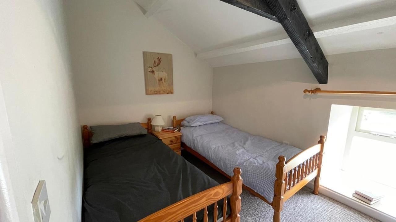 Вилла Crug Yr Eryr Isaf Llandysul Экстерьер фото