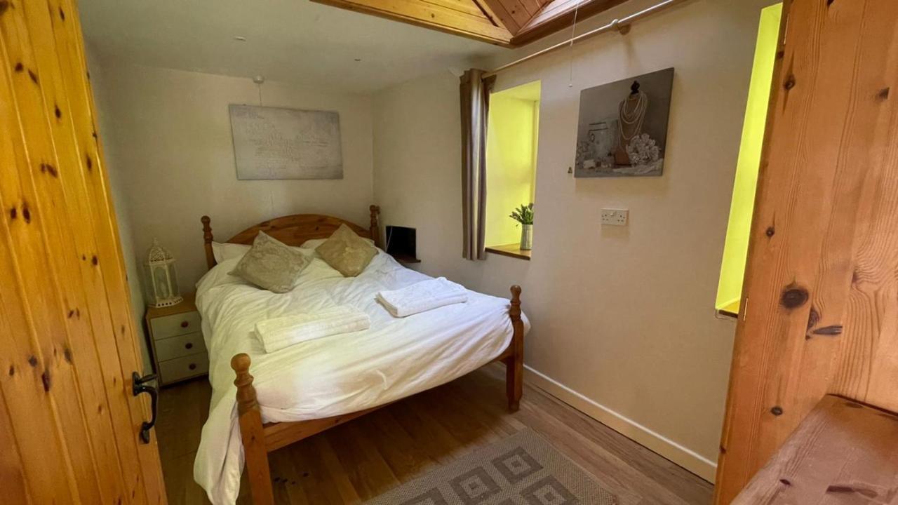 Вилла Crug Yr Eryr Isaf Llandysul Экстерьер фото