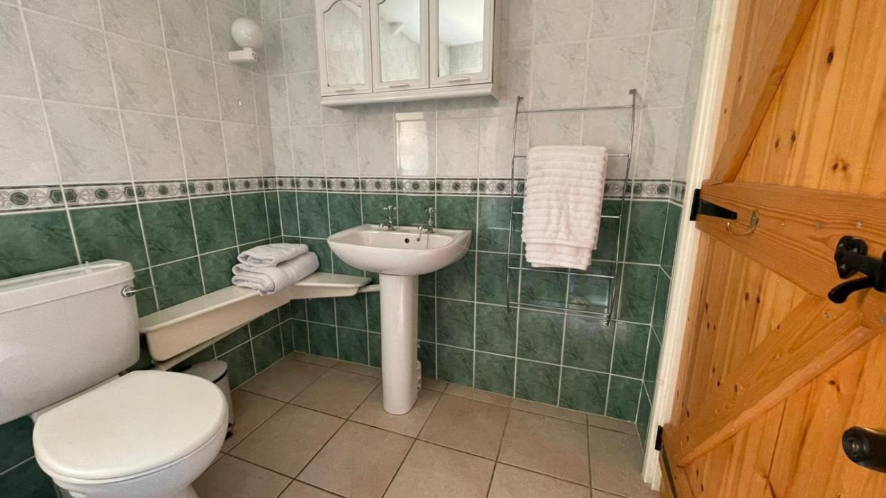 Вилла Crug Yr Eryr Isaf Llandysul Экстерьер фото