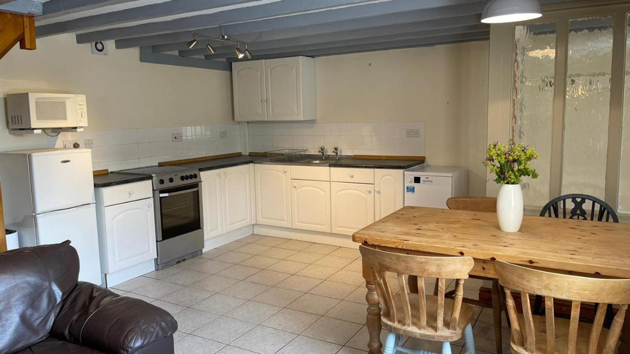 Вилла Crug Yr Eryr Isaf Llandysul Экстерьер фото
