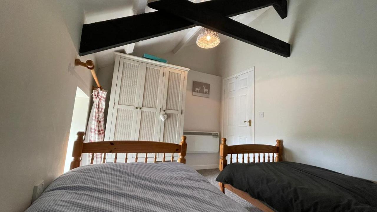 Вилла Crug Yr Eryr Isaf Llandysul Экстерьер фото